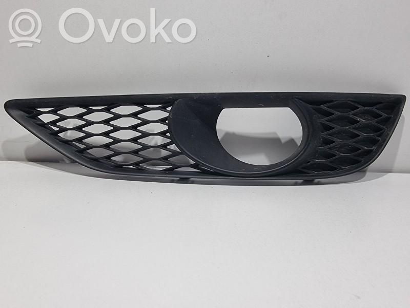 Audi Q7 4L Etusäleikkö 