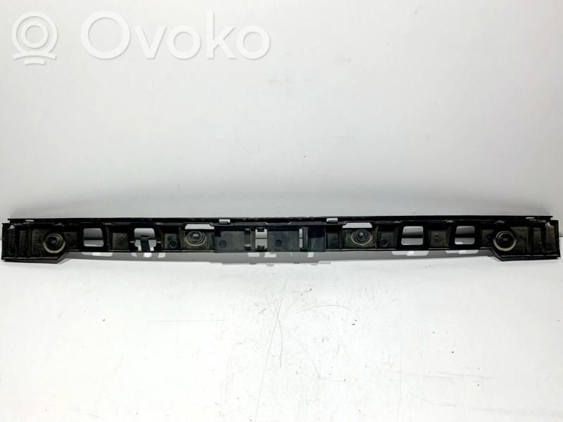 Front bumper mounting bracket   5M0807863A