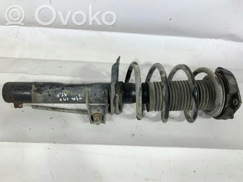 Volkswagen Tiguan Amortyzator przedni 