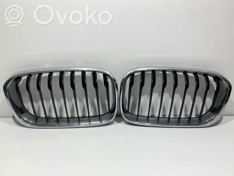 BMW 1 F20 F21 Priekšējais režģis 