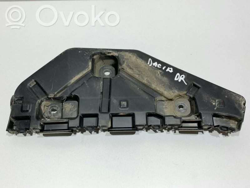 Dacia Dokker Front bumper mounting bracket 