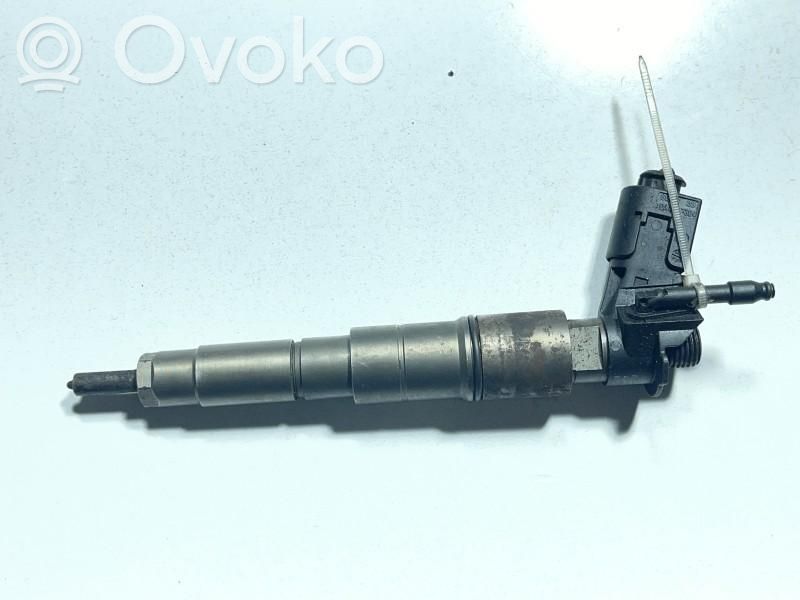 BMW X5 E70 Fuel injector 