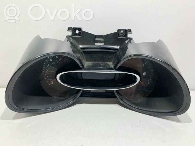 Renault Clio IV Speedometer (instrument cluster) 