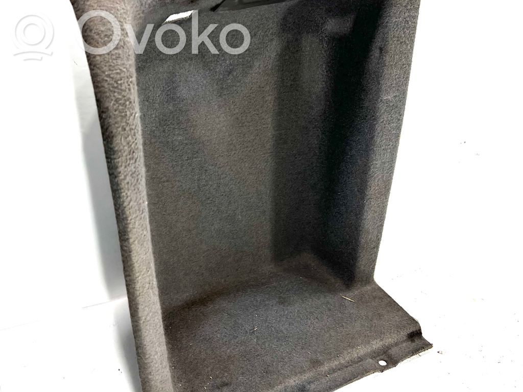BMW 5 E39 Trunk/boot side trim panel 