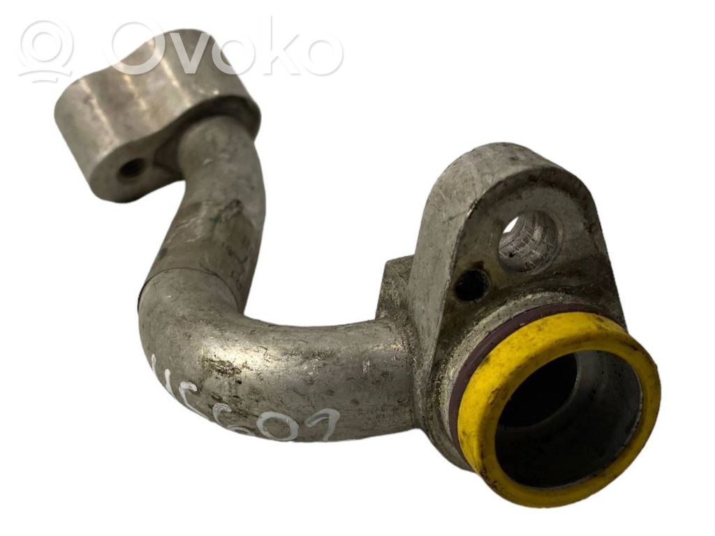BMW 5 E60 E61 Ilmastointilaitteen putki (A/C) 