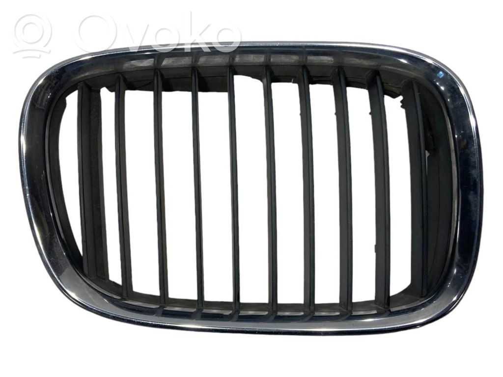 BMW 5 E39 Front grill 