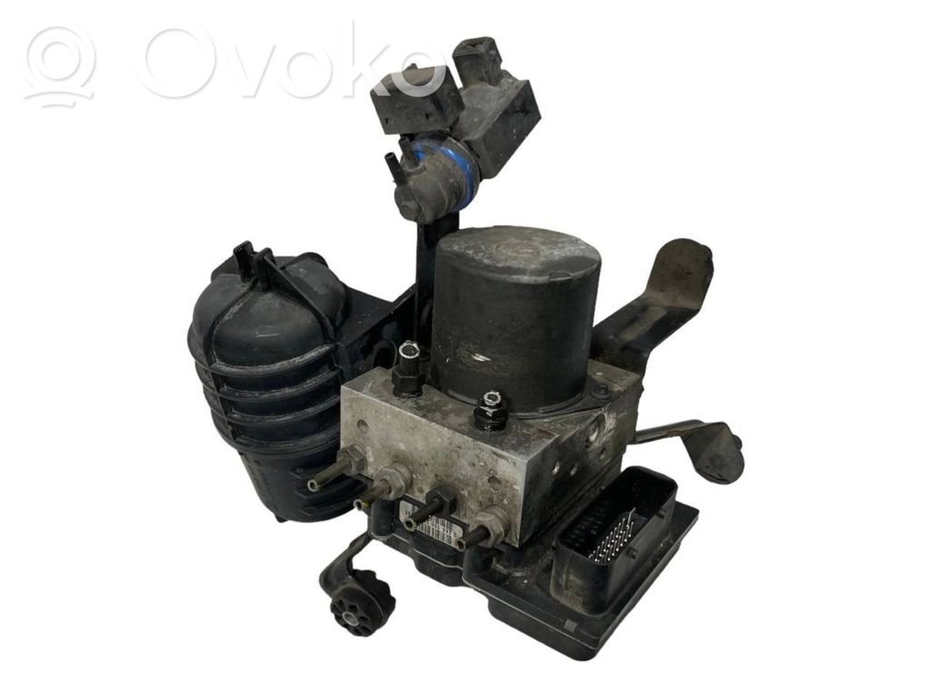 BMW 5 E60 E61 ABS Pump 