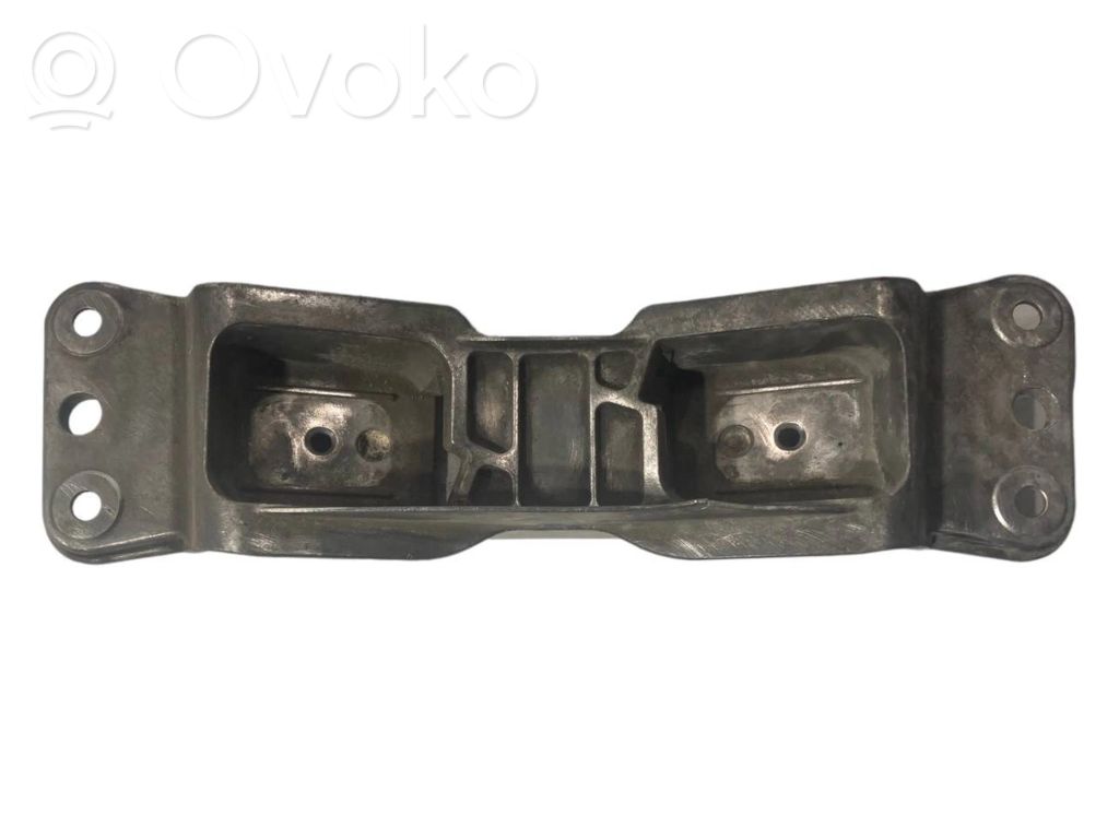 BMW 5 E60 E61 Gearbox mounting bracket 