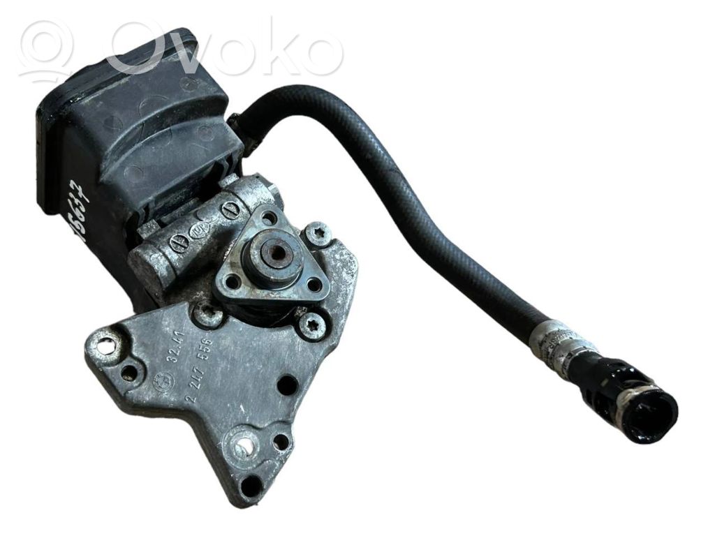 BMW 7 E65 E66 Vairo stiprintuvo siurblys 