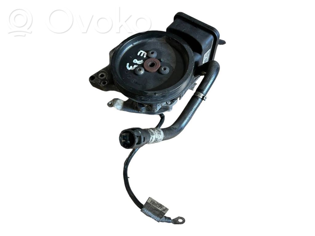 BMW X3 E83 Power steering pump 