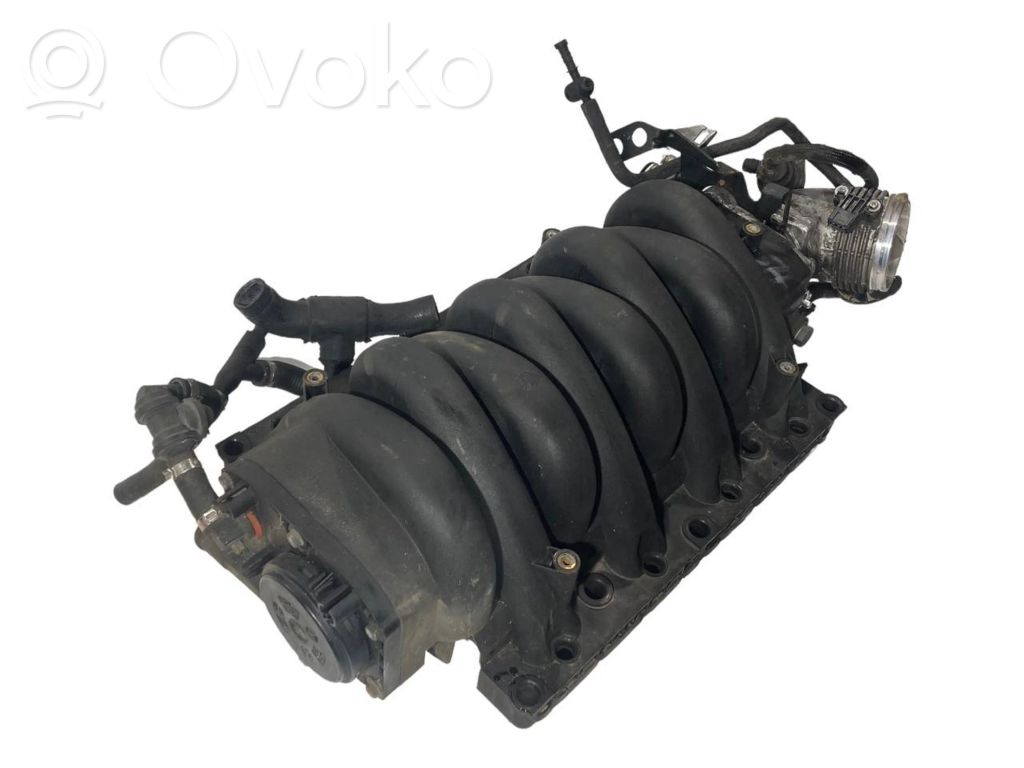 BMW 7 E38 Kolektorius įsiurbimo 