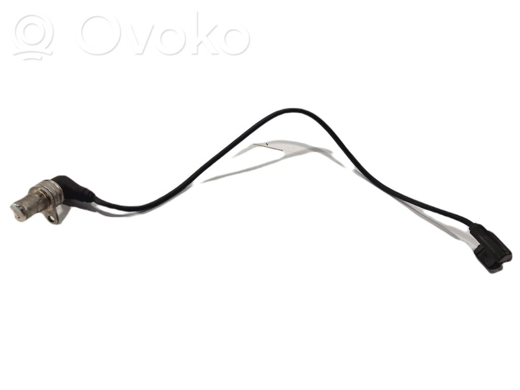 BMW 7 E38 Camshaft position sensor 