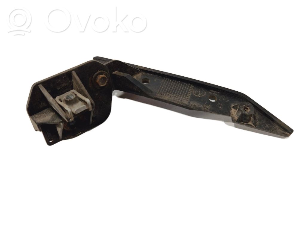 Soporte del parachoques delantero   7058448