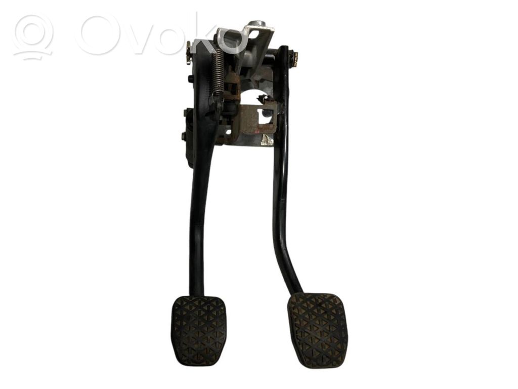 BMW 3 E46 Pedal assembly 