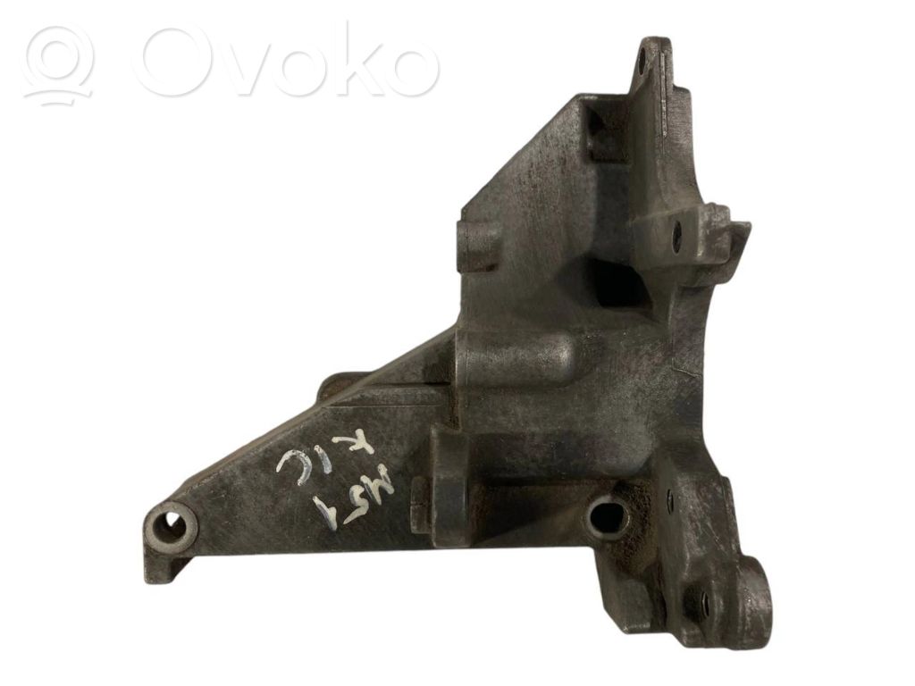 Power steering pump mounting bracket   2245747,11162245747