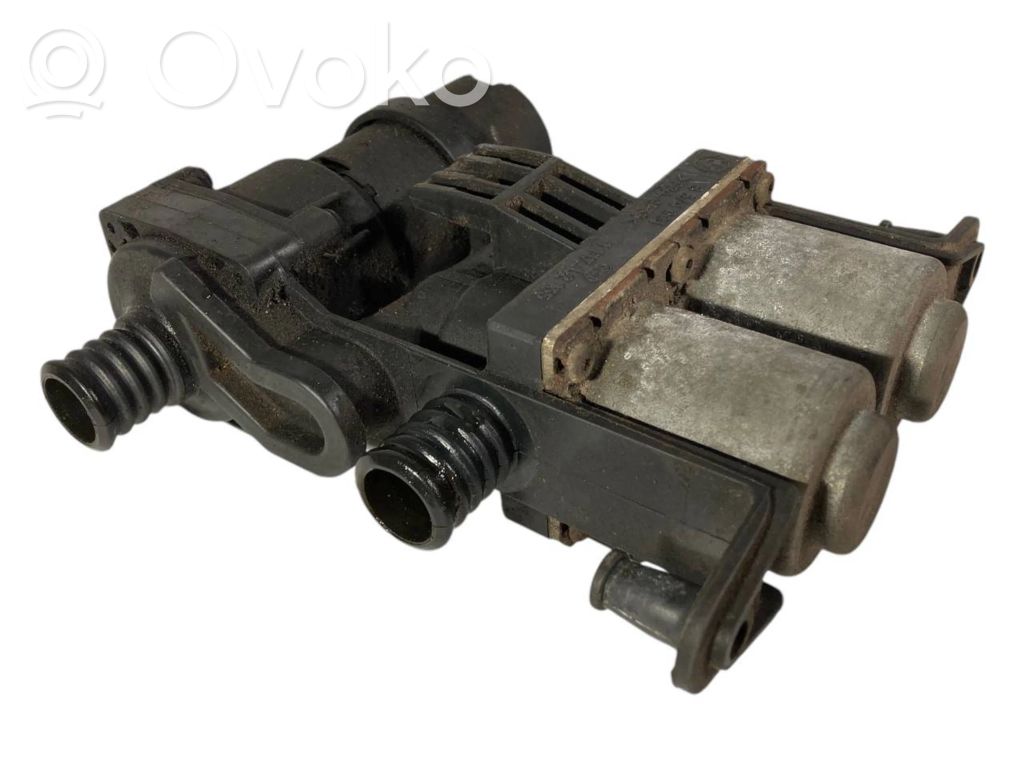 BMW 7 E38 Šildymo radiatoriaus vožtuvas (-ai) (kiaušiniai) 