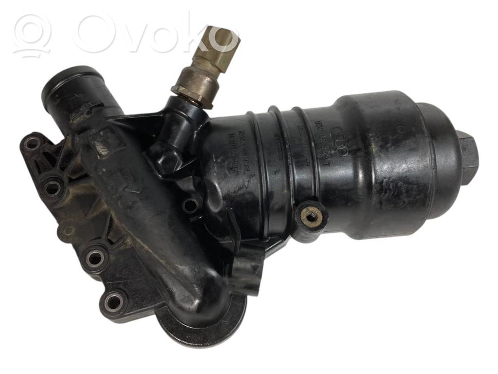 Audi Q7 4M Oil filter mounting bracket 