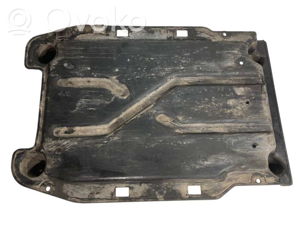 BMW 7 E65 E66 Priekinės važiuoklės dugno apsauga 