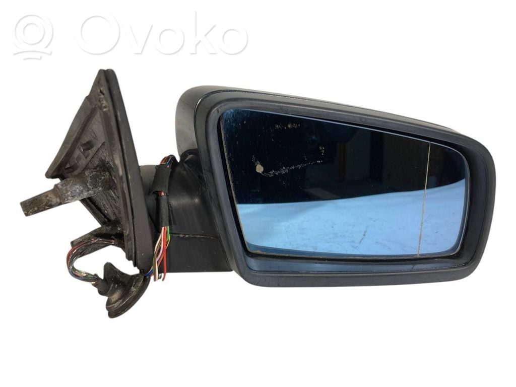 Front door electric wing mirror   E1010748