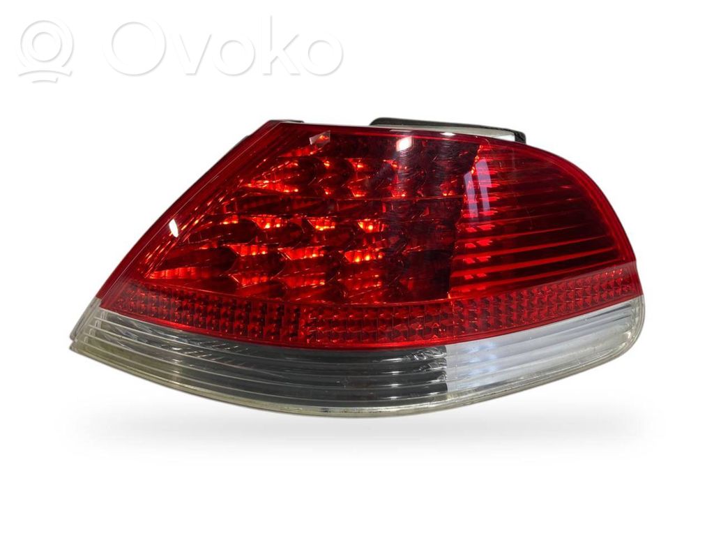 BMW 7 E65 E66 Galinis žibintas kėbule 