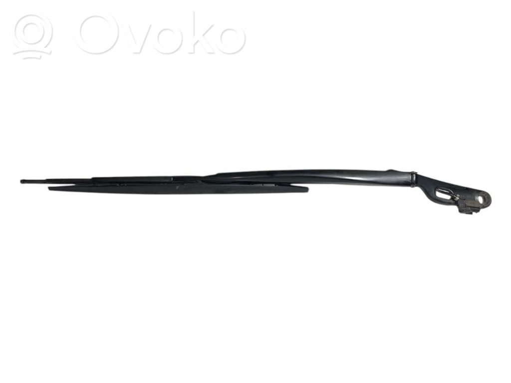 BMW 7 E65 E66 Front wiper blade arm 