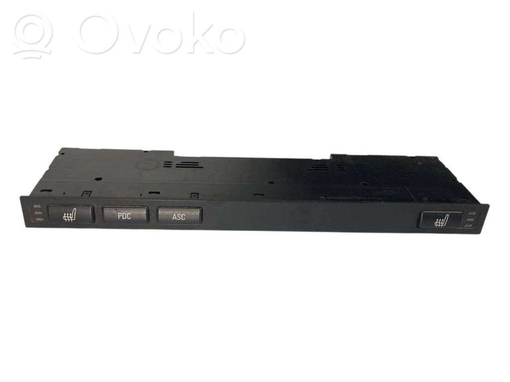 Seat heating switch   8373715,61318373715