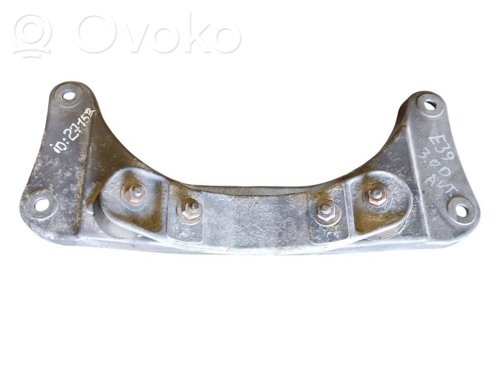 BMW 5 E39 Gearbox mounting bracket 