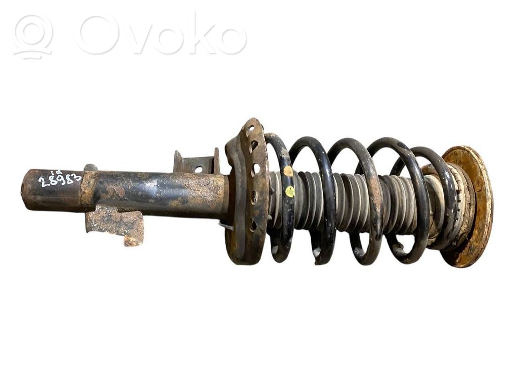 Volvo XC70 Priekinis amortizatorius su spyruokle 