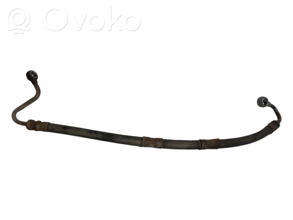 Ohjaustehostimen letkusto   6774315
