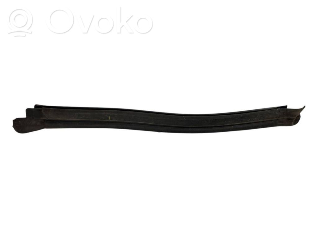 BMW 3 E46 Engine compartment rubber 
