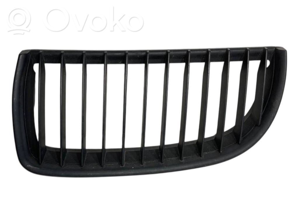 Front bumper upper radiator grill