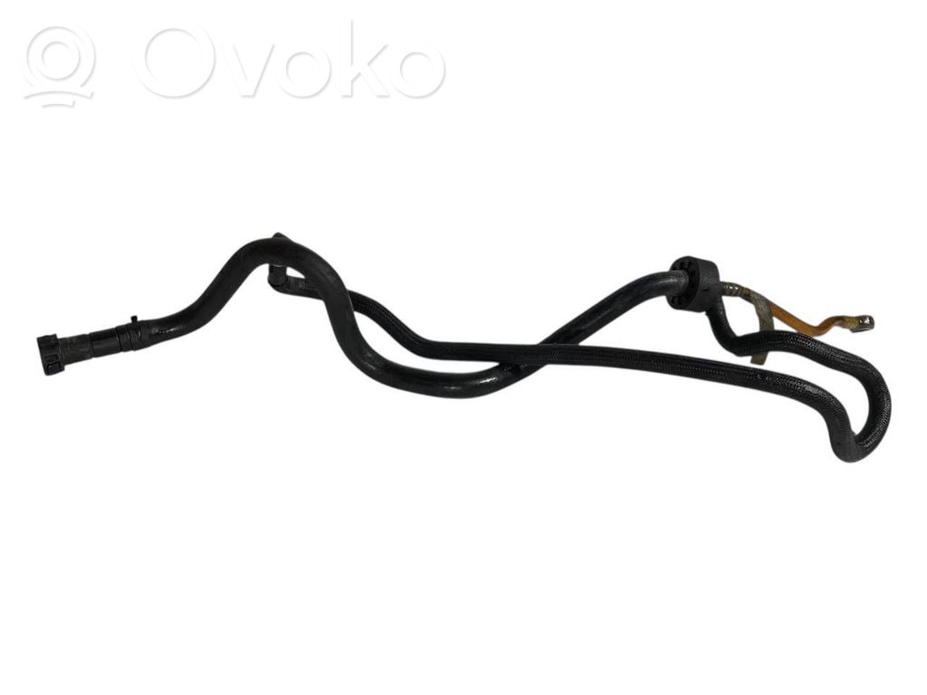 Fuel line/pipe/hose   7795911,13537795911