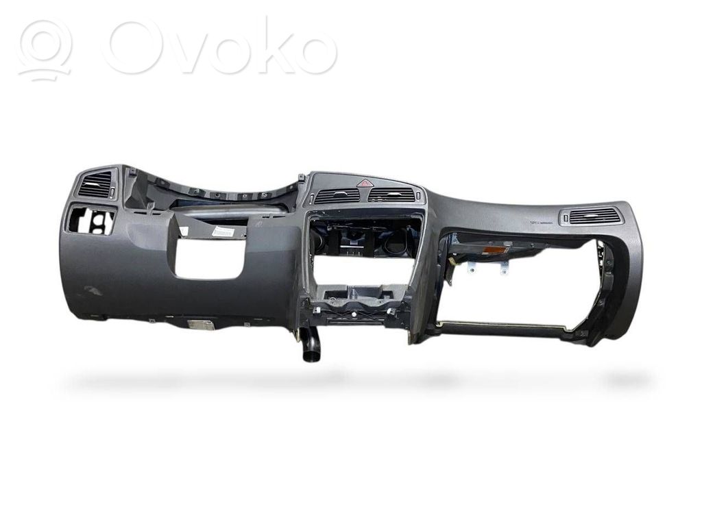 Volvo XC70 Panelė 