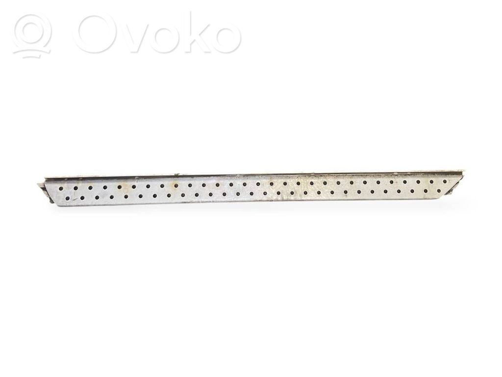 Sill   8403078,51718403078