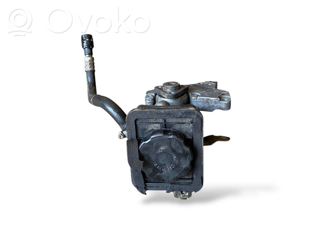 BMW 5 E60 E61 Ohjaustehostimen pumppu 