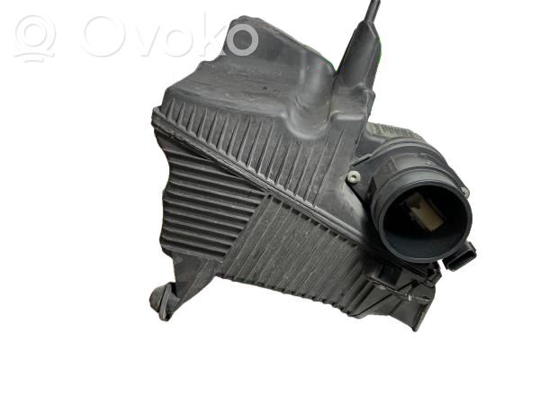 Air filter box   8200176559CAIXA,8200280060MASSAAR