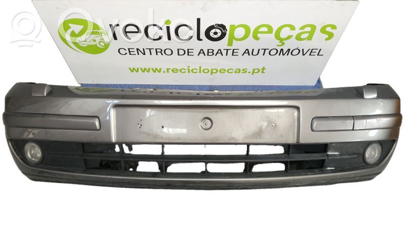 Renault Laguna II Zderzak przedni 