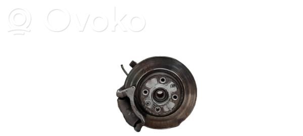 Front wheel hub