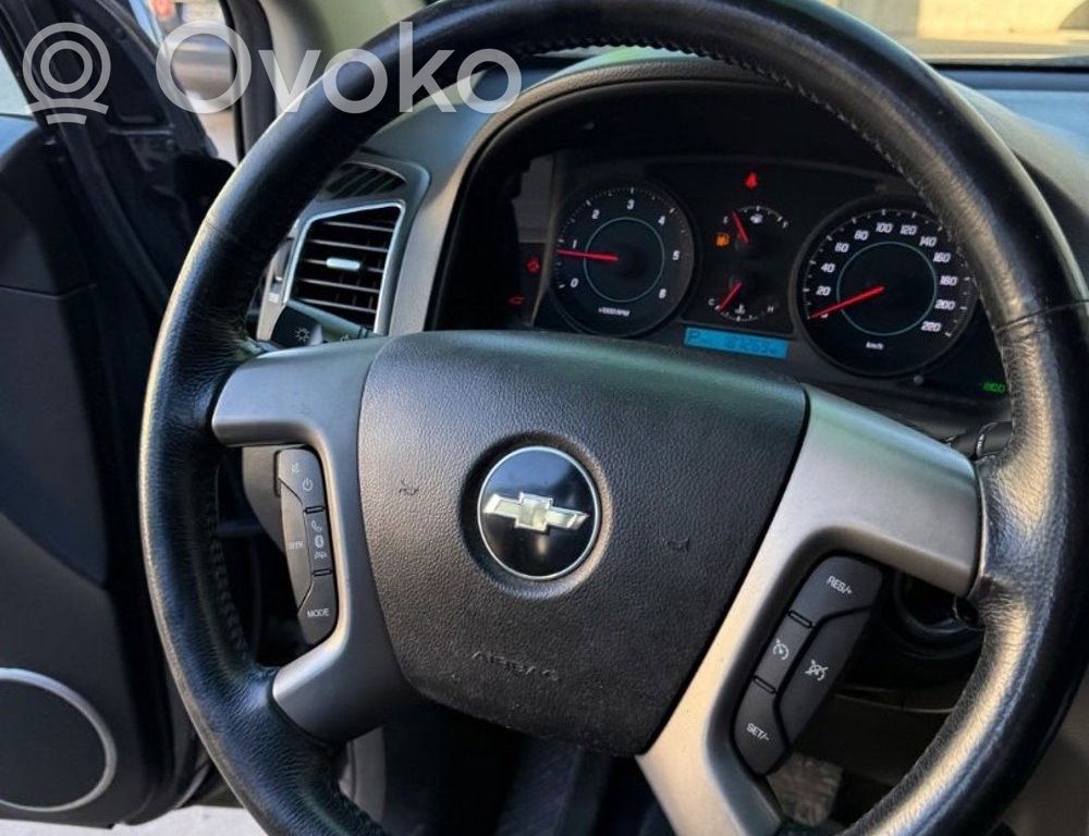 Chevrolet Captiva Ohjauspyörä 