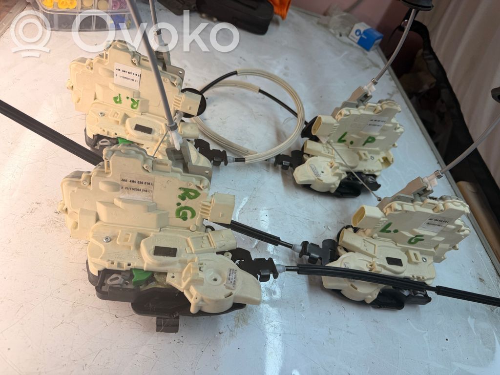 Zamek drzwi przednich   4M1837016E,4M1837015G,4M1837016L,4M1837015L
