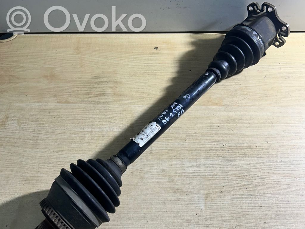 Audi A4 S4 B6 8E 8H Półoś przednia 