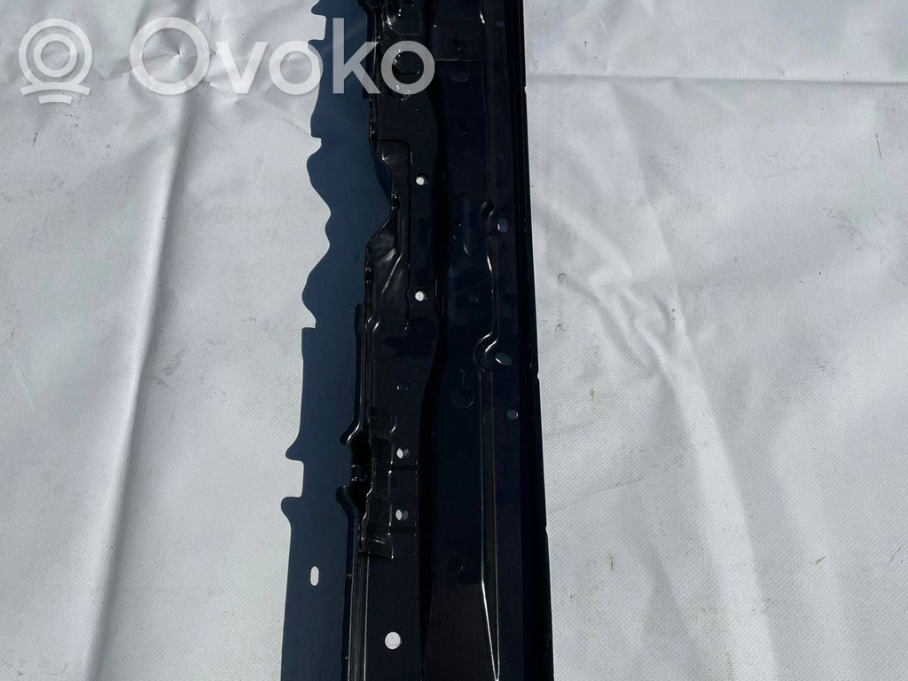 Toyota Corolla E210 E21 Panel mocowania chłodnicy / góra 