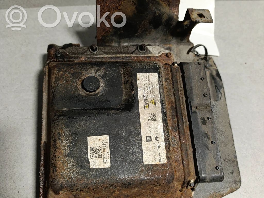 Opel Astra J Engine control unit/module 