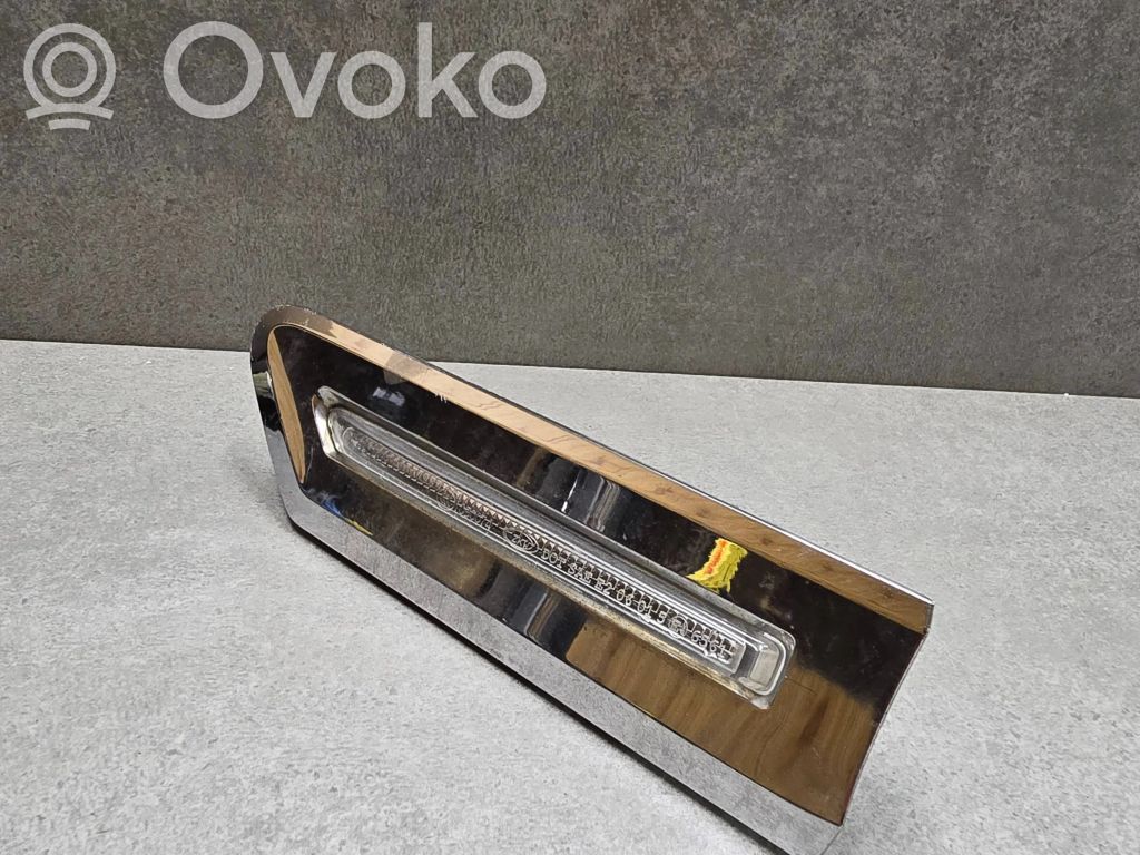 BMW 7 F01 F02 F03 F04 Поворотный фонарь крыла 