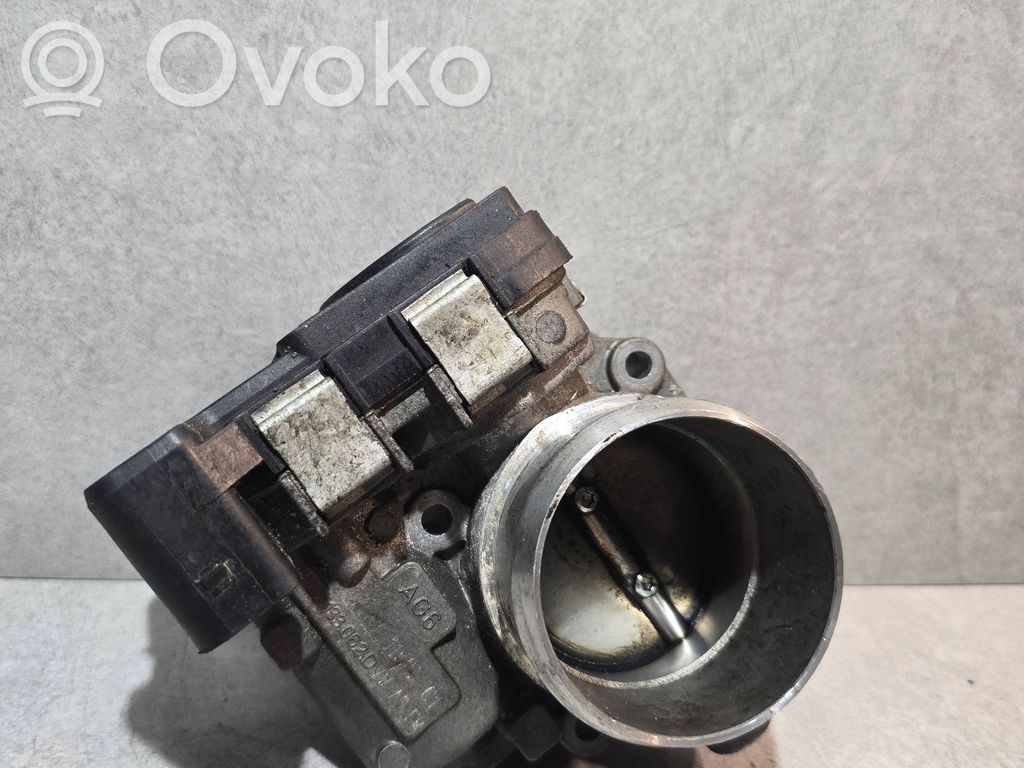 Volkswagen PASSAT B7 Throttle valve 