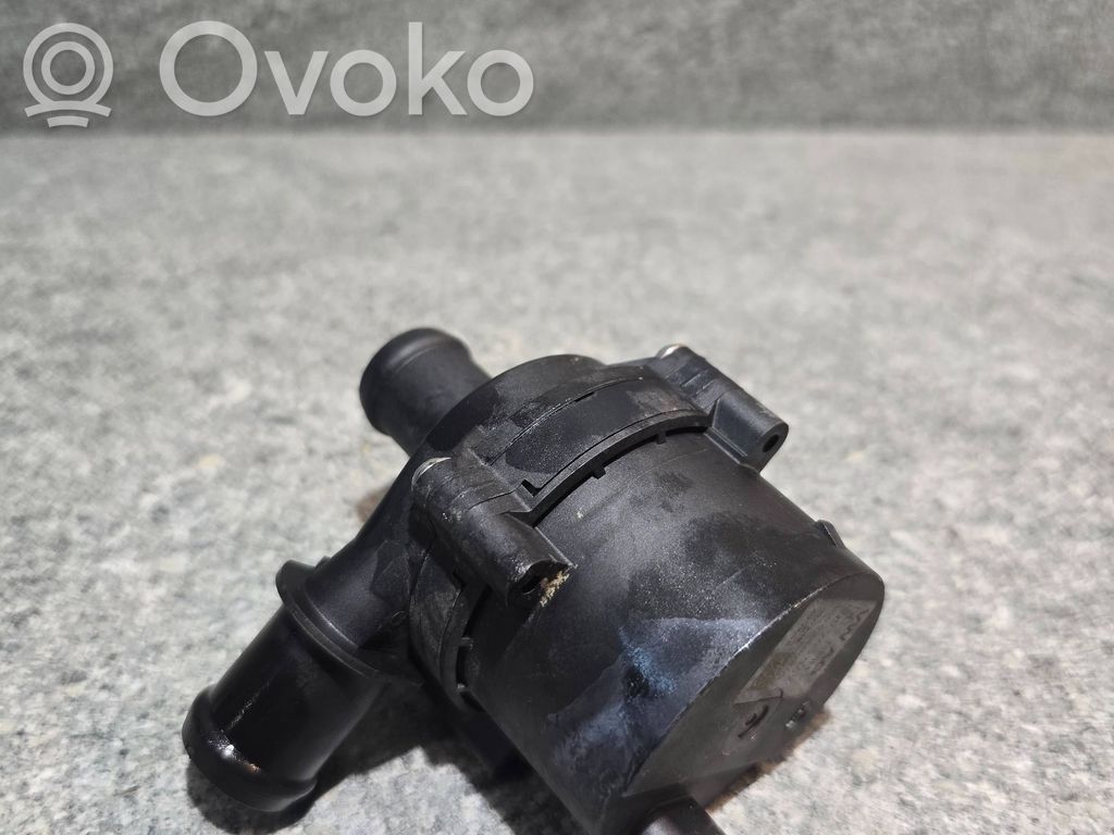 Volkswagen Golf VII Electric auxiliary coolant/water pump 