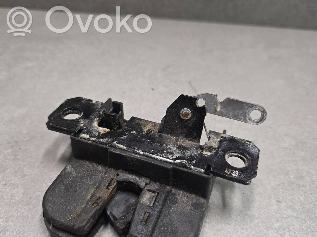 Volkswagen Caddy Loading door lock 