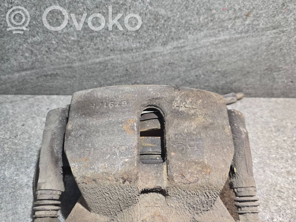 Volkswagen Golf VII Front brake caliper 