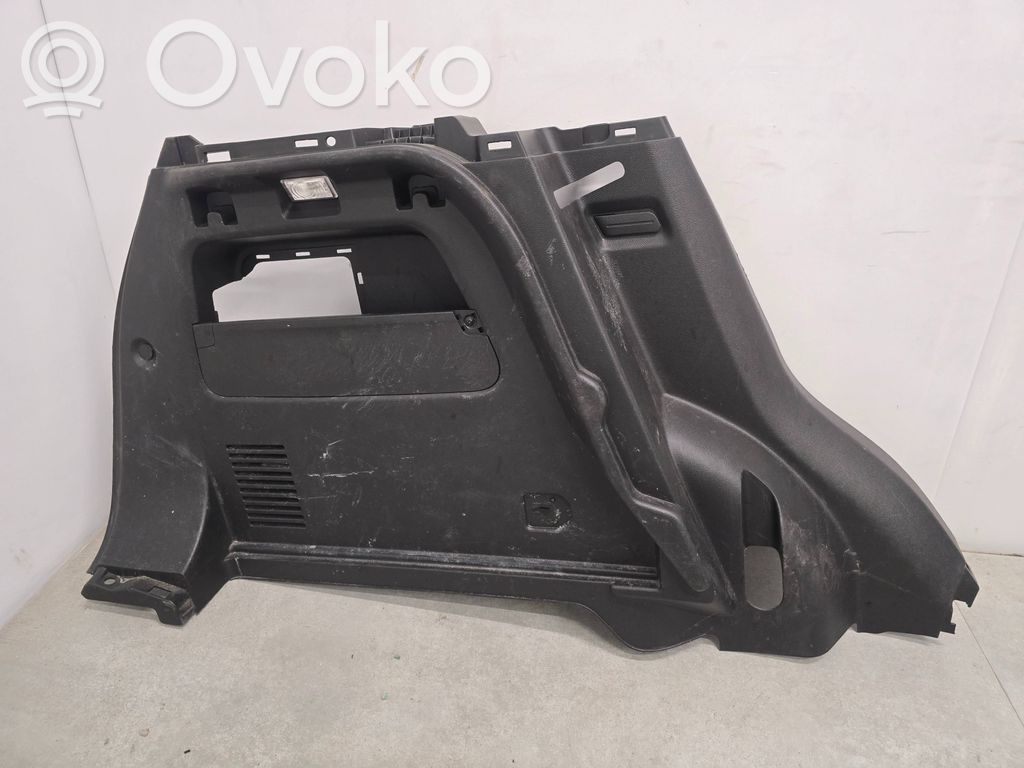 Opel Mokka Tavaratilan/takakontin alempi sivuverhoilu 
