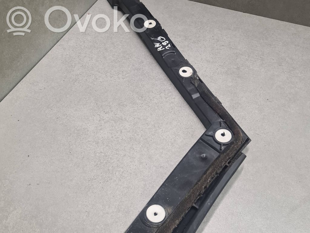 Opel Insignia A Rear bumper mounting bracket 